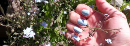 Летнее трио: лаки для ногтей Avon