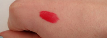 Идеальный красный Giorgio Armani Gloss D´Armani, # 400 rouge