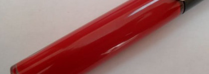 Идеальный красный Giorgio Armani Gloss D´Armani, # 400 rouge