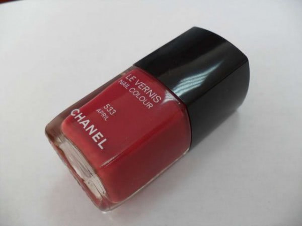 Chanel Le Vernis 533 April, 535 May, 539 June