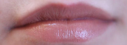 5 помад, 8 блесков, и 5 бальзамов (18 продуктов и куча фоток)