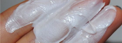 Чудесная пенка для снятия макияжа от Clinique Rinse-off Foaming Cleanser