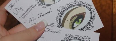 Палетка Romantic Eye от Too Faced - еще один подарок себе на день рождения