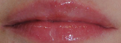 Уход за губами в зимнее время: Clarins, Yves Rocher, Sanoflore, Nivea