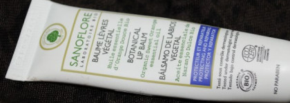 Уход за губами в зимнее время: Clarins, Yves Rocher, Sanoflore, Nivea