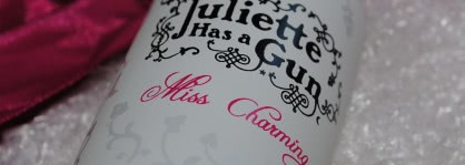 Подарок от мужа на день рождения - аромат Мiss Charming от Juliette Has a Gun