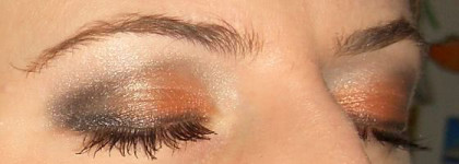 Уютный и теплый "Огонь", ставший для меня воплощением этой зимы Luminizing Satin Eye Color Trio от Shiseido