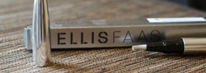 Made in Holland. Тени в "стике". Ellis Faas Eyeshadow Light  E301