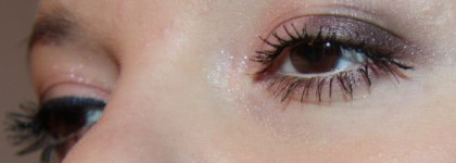 Рождественская сказка с Chanel.Тени Les 4 Ombres "Tentation Cuivreе" и блеск для губ Levres Scintillantes 227 Pleasing