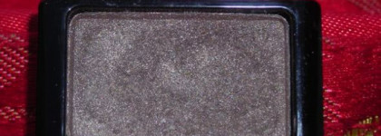 Супер-пупер МЕГА-тень - ArtDeco Eyeshadow pearl # 05 pearly grey brown + укротитель бровей Pupa Eyebrow Set # 02