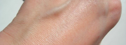 Битва баз. ArtDeco Eyeshadow Base Fragrance Free против Beyu Eye Base Paraben Free