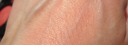 Совершенно летние румяна Сhanel Joues Contraste Powder Blush #82 Reflex и Benefit Coralista a «rio» pleasure ... face powder