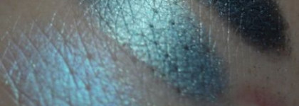 Тени  Bourjois   Smoky Eyes Eyeshadow Trio