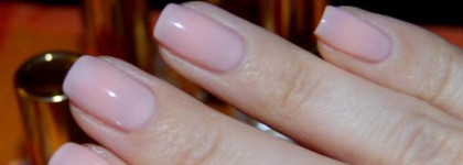 Лаки Estee Lauder