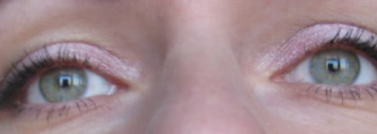 Танцы с бубнами не понадобились или опять Тени для век - Chanel Les 4 Ombres Тени 95 Sparkling Satins (добавила фотки)