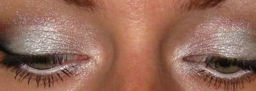 От ангела к панку с тройными тенями Natural Code от Lumene