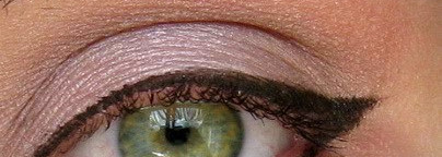 Wonder drawing gel eyeliner Holika Holika 02