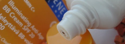 Новинка осени Lumene Illuminating Anti-age BB Cream SPF 20 with arctic cloudberry тон 02