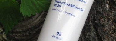 Новинка осени Lumene Illuminating Anti-age BB Cream SPF 20 with arctic cloudberry тон 02
