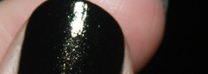 Укрощение-украшение черного лака. Essence и Aurelia