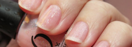 Детская неожиданность и приятный сюрприз в одном флаконе. Лак Orly Robo Romance