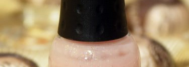 Детская неожиданность и приятный сюрприз в одном флаконе. Лак Orly Robo Romance