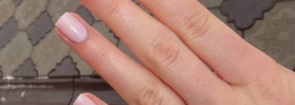 Нежность от China Glaze. Лак CG Encouragement