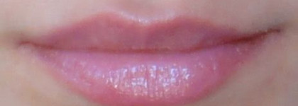 Самый ухаживающий блеск для губ и самый эстетичный бальзам  YSL Gloss Volupte Vanilla Pink