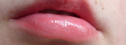 Тихая акция в Летуаль: Блеск для губ Lancome Color Fever Gloss № 142 за 194р