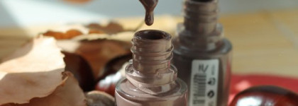 Осенний лак Artdeco Ceramic Nail Lacquer №102 Nebulous taupe