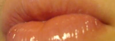 Все в одном флаконе или Clarins Eclat Minute Instant Light Natural Lip Perfector