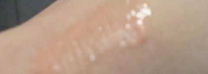 Все в одном флаконе или Clarins Eclat Minute Instant Light Natural Lip Perfector