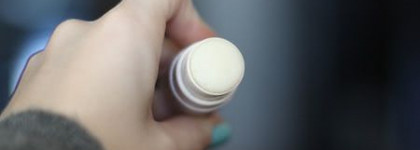 Защитный бальзам для губ от Melvita и использование метеоритов-империалов в качестве румян