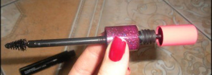Двойная тушь от MAC Haute & Naughty Lash
