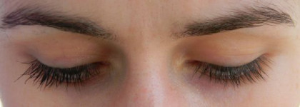 Стоит ли покупать полноценную версию? Выношу на ваш суд тушь Sumptuous Extreme от Estee Lauder