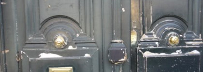 Лаки Dior и подъезды