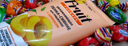 Фруктовый конфитюр. Вiтэкс Увлажняющая пенка-сияние для умывания с абрикосом Fruit Therapy