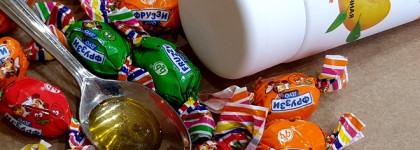 Фруктовый конфитюр. Вiтэкс Увлажняющая пенка-сияние для умывания с абрикосом Fruit Therapy