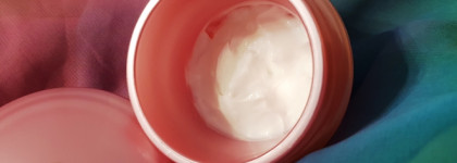 Рабочая лошадка и даже козочка. Вiтэкс Ночной Крем-Кашемир разглаживающий против морщин для лица и шеи