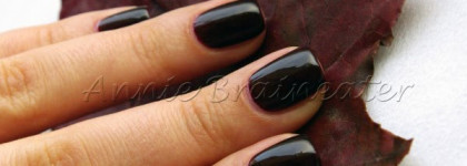Chanel Le vernis #18 Rouge noir