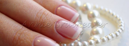Essence French manicure&pedicure pen: французский маникюр - это просто
