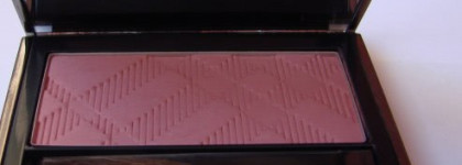 Румяна Burberry Light Glow Cameo Blush No.02