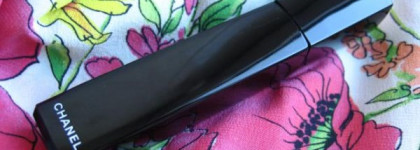 Летние бестселлеры. Часть 1. Блеск Chanel Rouge Allure Extrait De Gloss № 57 Insolence