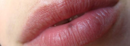 Летние бестселлеры. Часть 2. Блеск-лак Chanel Rouge Allure Laque № 76 Ming