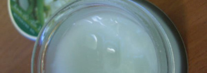 Кремы для лица : Natura Siberica и Sabai- arom  Jasmine and Aloe Vera и La Roch-Posay