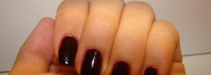 Chanel Le Vernis Nail Colour - Rouge Noir 18