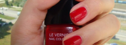 Красный красный - Chanel Le Vernis Nail Colour 08 Pirate