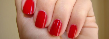 Красный красный - Chanel Le Vernis Nail Colour 08 Pirate