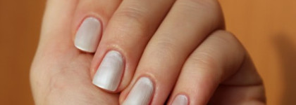 Dior Diorific Vernis 011 Lady и Chanel Le Vernis 637 Malice