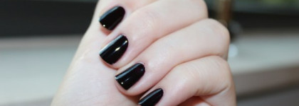 Estee Lauder Pure Color Nail Lacquer Black Iris